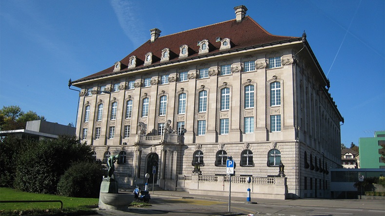 Swiss Re head office, Zurich (Juan Carlos Muñoz/Wikipedia)
