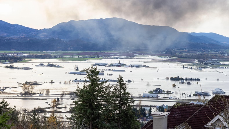 Vancouver flood (2021) (Edgar Bullon/Alamy Stock Photo)