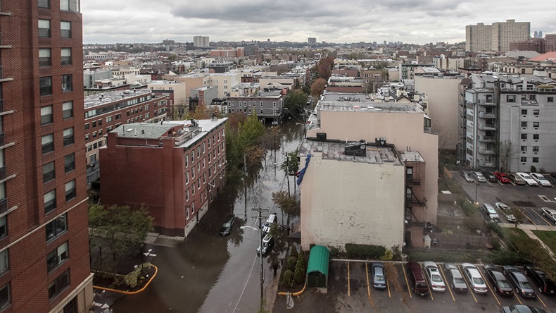 Hurricane Sandy damage New York (2012) (solepsizm/Shutterstock.com)