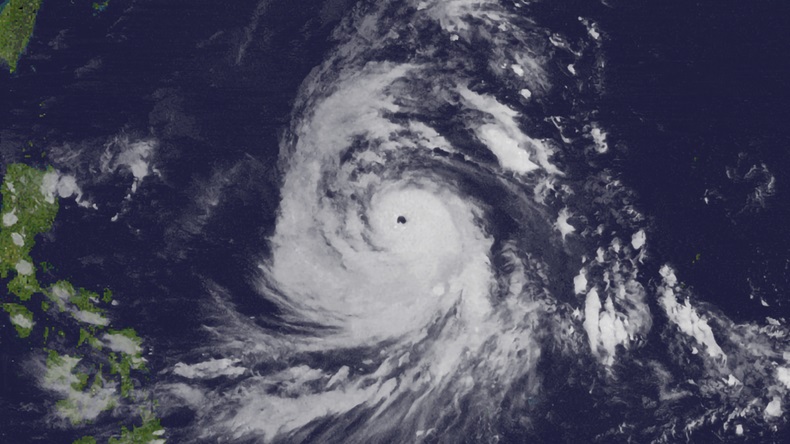 Typhoon Kong-rey (2018)