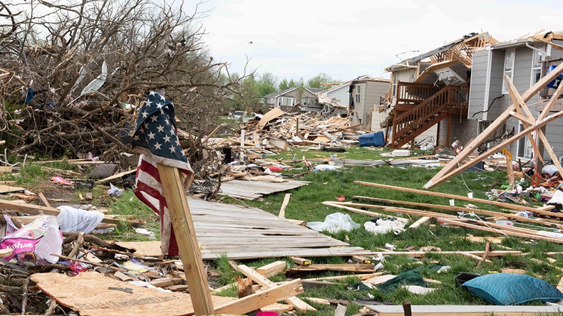 Andover, Kansas tornado (2022) (US Air Force Photo/Alamy Stock Photo)