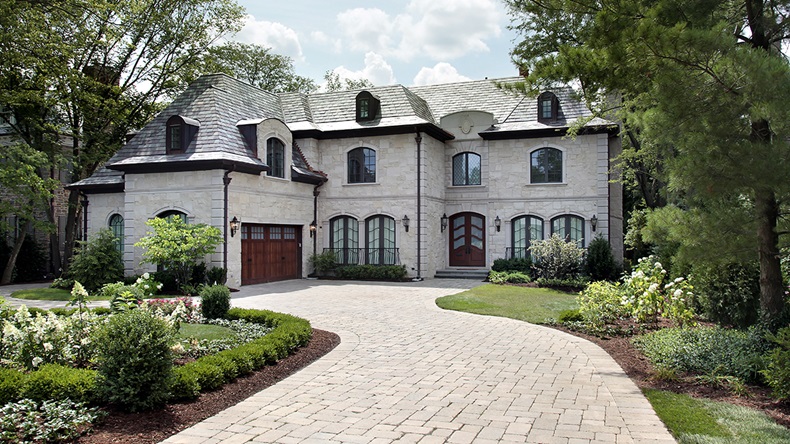 Expensive house (pics721/Shutterstock.com)