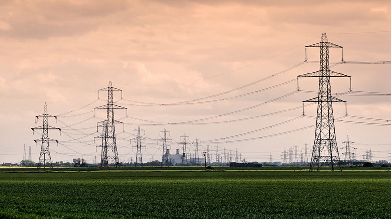Power lines (incamerastock/Alamy Stock Photo)