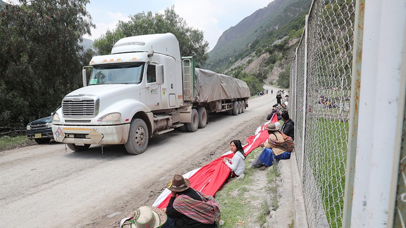 Las Bambas mine protest (REUTERS/Sebastian Castaneda/Alamy Stock Photo)