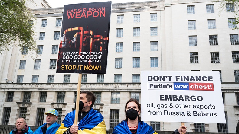 Russia gas protest (2022) (Jenny Matthews/Alamy Stock Photo)