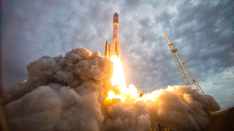 Rocket launch (Nasa Photo/Alamy Stock Photo)