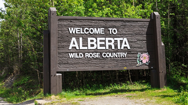 Alberta, Canada (Westend61 GmbH/Alamy Stock Photo)
