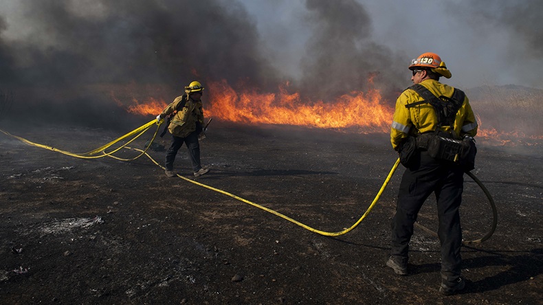 California Easy fire (2019) (Christian Monterrosa/AP)