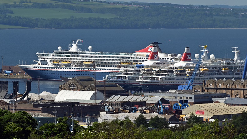 Laid-up cruiseships (Ken Jack/Getty Images)