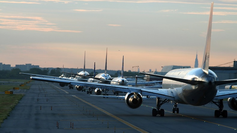 Aeroplanes (Xavier MARCHANT/Shutterstock.com)