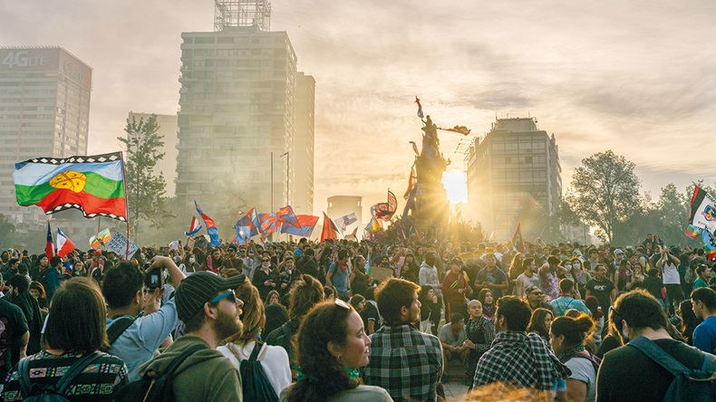 Chile protests (abriendomundo/Shutterstock.com)