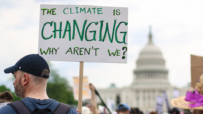 Climate change (Nicole S Glass/Shutterstock.com)