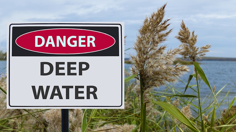 Deep water (Stanslavs/Shutterstock.com)