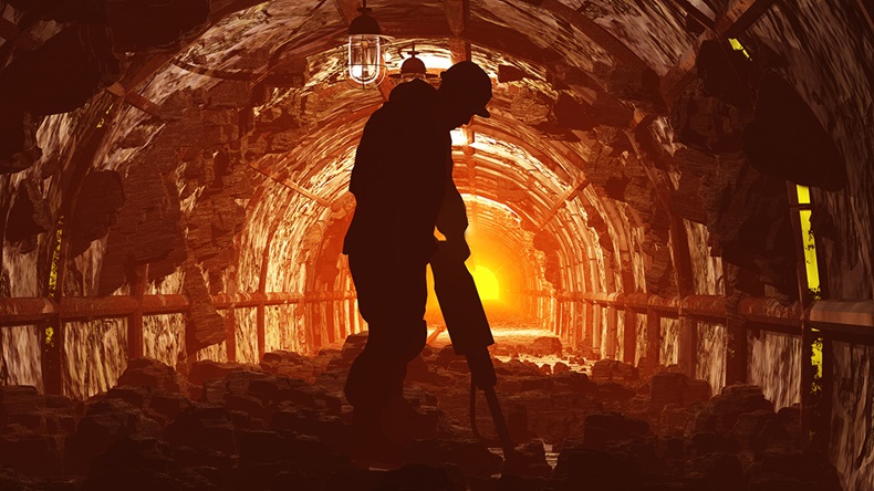 Mining (iurii/Shutterstock.com)