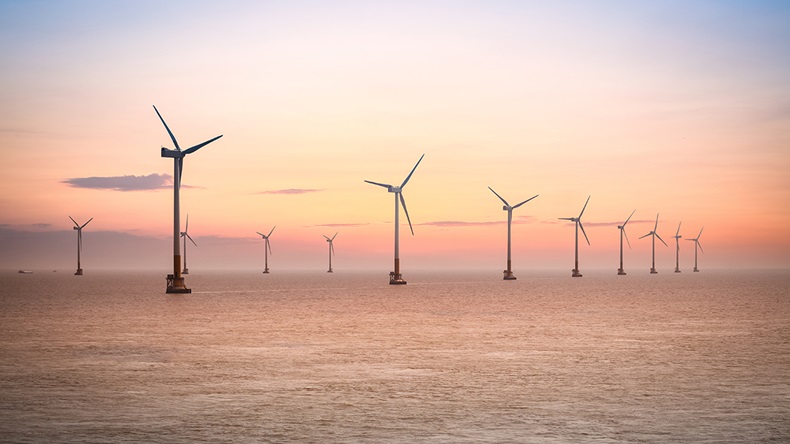 Offshore wind farm (chuyuss/Shutterstock.com)