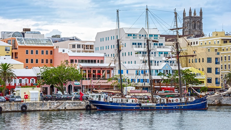 Hamilton, Bermuda (Andrew F Kazmierski/Shutterstock.com)