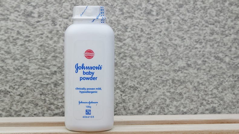 Johnson's Baby Powder (Raihana Asral/Shutterstock.com)