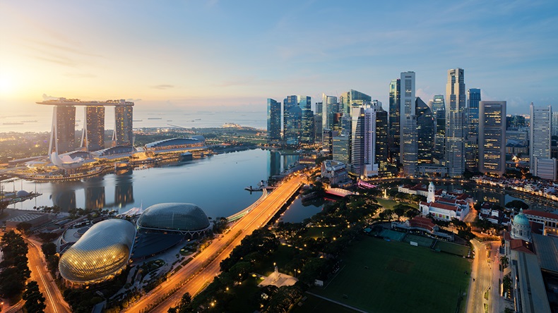 Singapore (Prasit Rodphan/Shutterstock.com)